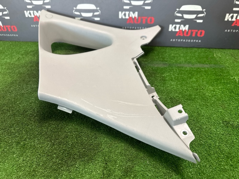 Накладка стойки кузова Kia Ceed 1 2010 ED