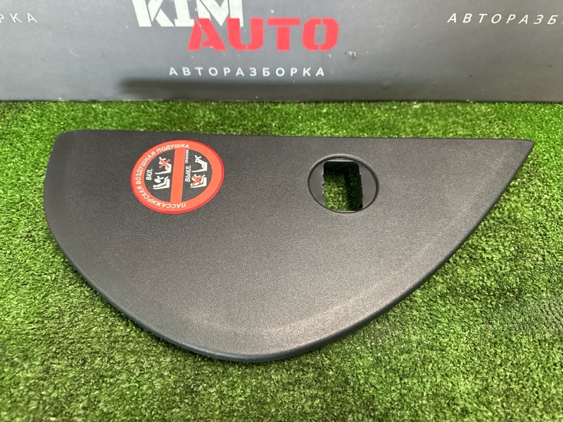 Накладка торпедо боковая Kia Ceed 1 2010 ED