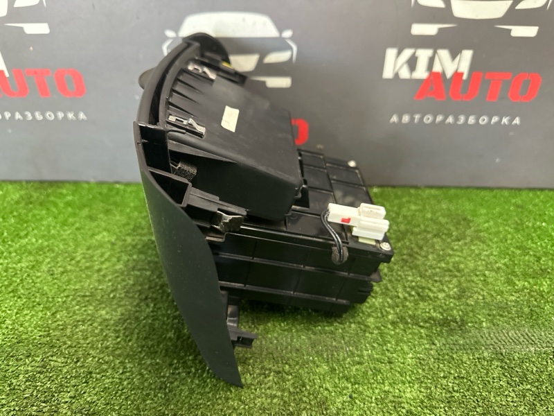 Пепельница с бардачком Kia Ceed 1 2010 ED