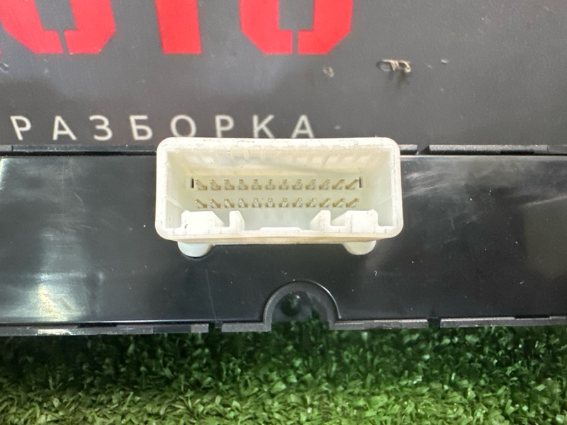 Блок кнопок Kia Ceed 1 2010 ED
