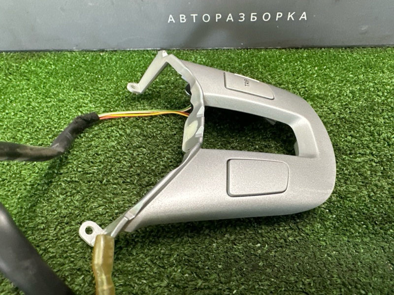 Кнопки на руль Kia Ceed 1 2010 ED