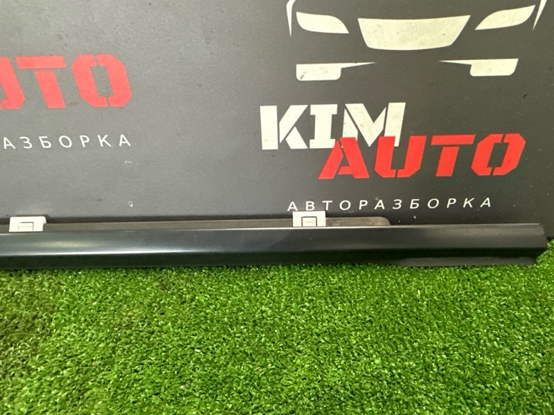 Уплотнитель стекла наружный (Бархотка) Kia Ceed 1 2010 ED