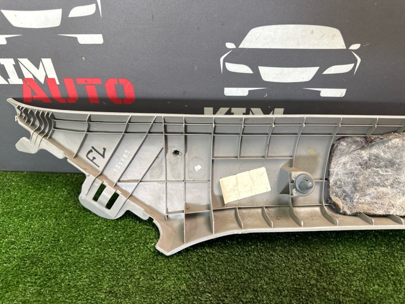 Накладка стойки лобового стекла Kia Ceed 1 2010 ED