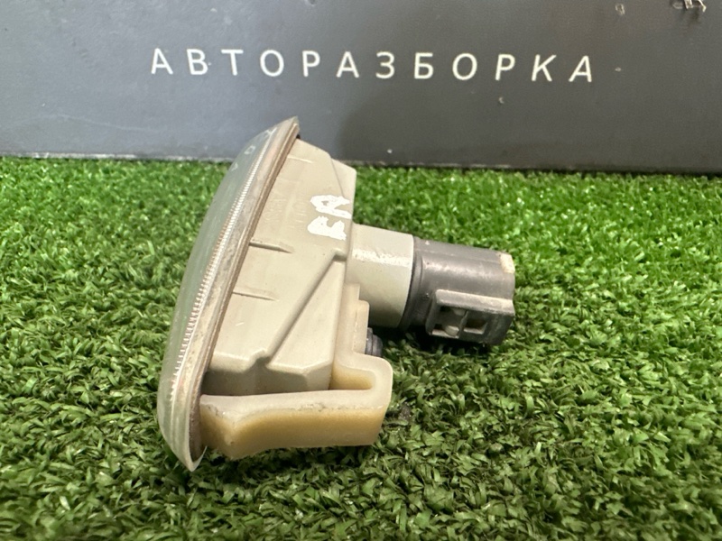 Повторитель поворота в крыло Kia Ceed 1 2010 ED