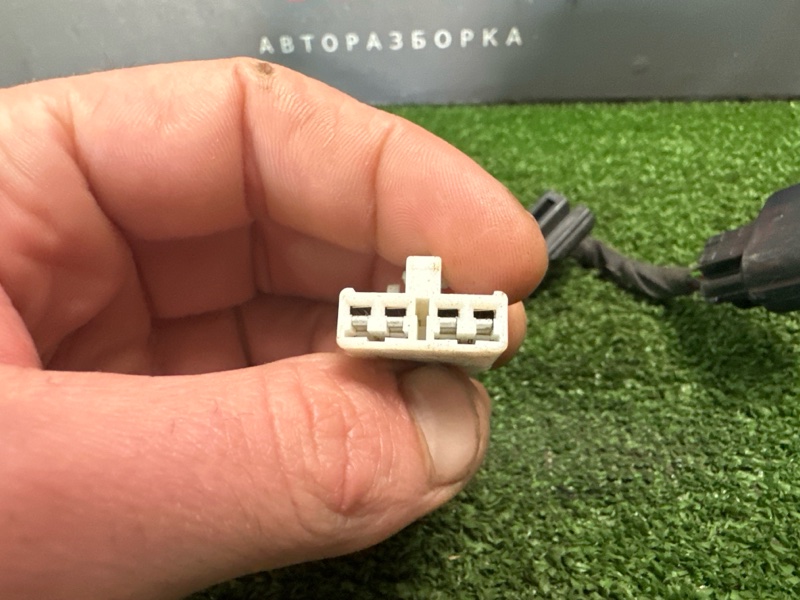 Проводка крышки багажника Kia Ceed 1 2010 ED