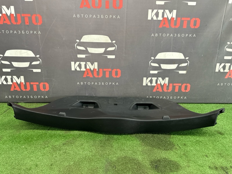 Обшивка крышки багажника Kia Ceed 1 2010 ED