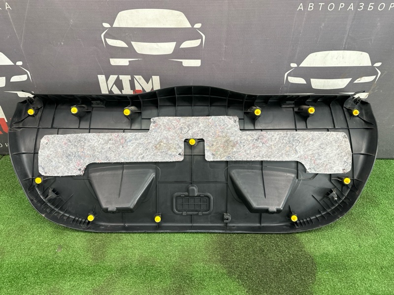 Обшивка крышки багажника Kia Ceed 1 2010 ED