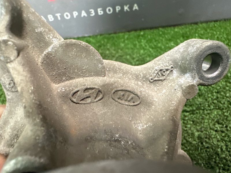 Насос водяной (помпа) Kia Ceed 1 2010 ED