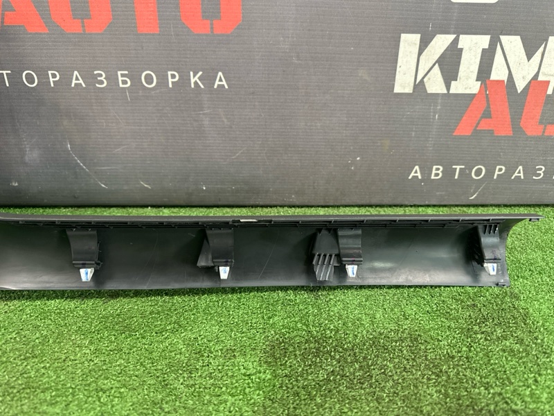 Накладка порога салона Skoda Octavia 2014 A7