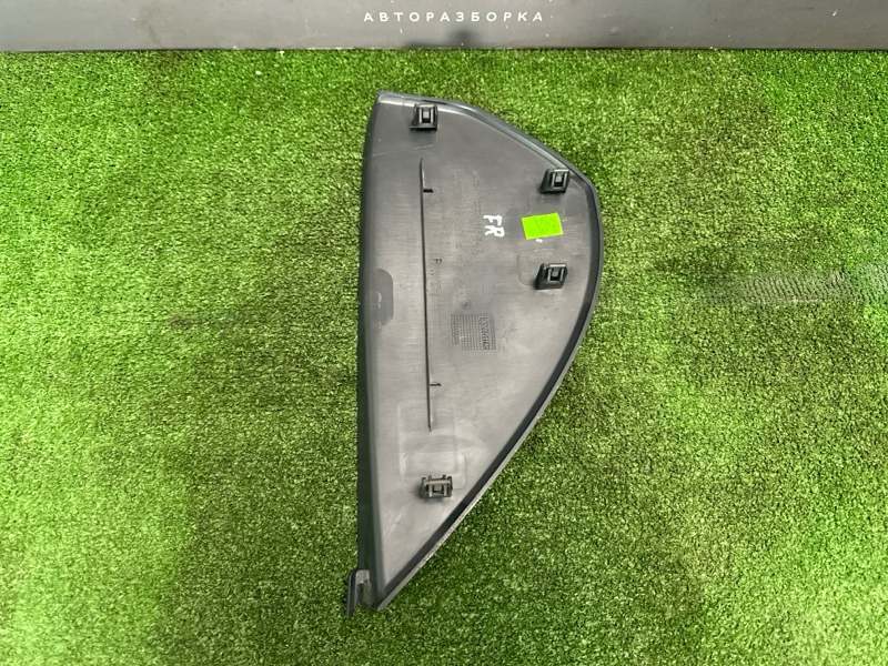 Накладка торпедо боковая Skoda Octavia 2014 A7