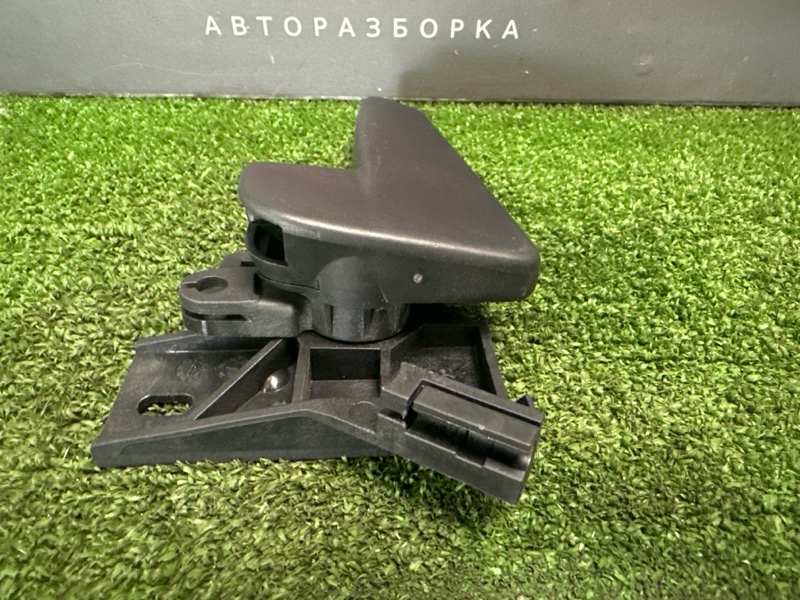 Ручка открывания капота Skoda Octavia 2014 A7