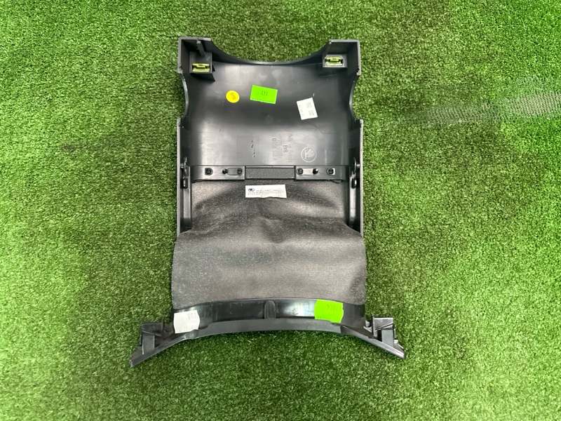 Кожух рулевой колонки Skoda Octavia 2014 A7