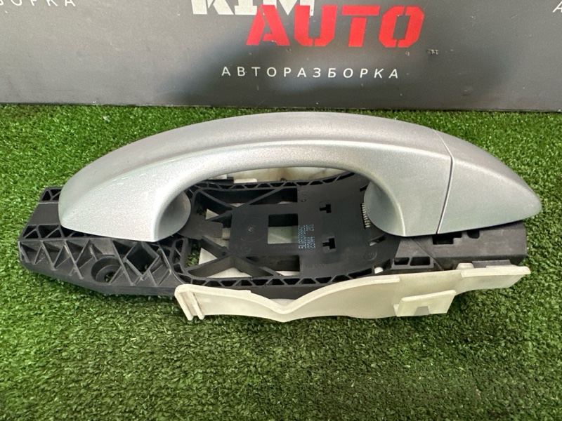 Ручка двери наружная в сборе Skoda Octavia 2014 A7