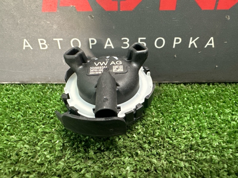 Датчик удара Skoda Octavia 2014 A7