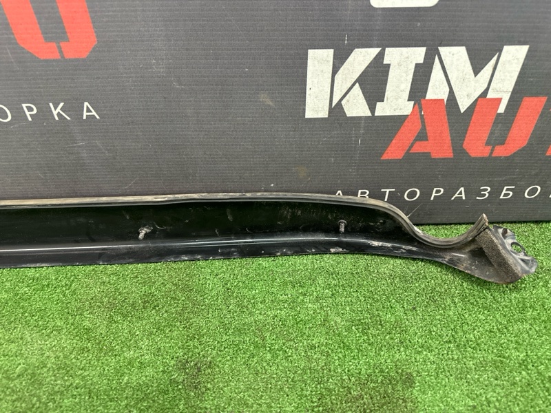 Накладка под жабо водосток Skoda Octavia 2014 A7