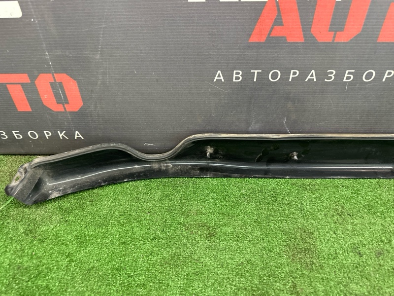 Накладка под жабо водосток Skoda Octavia 2014 A7