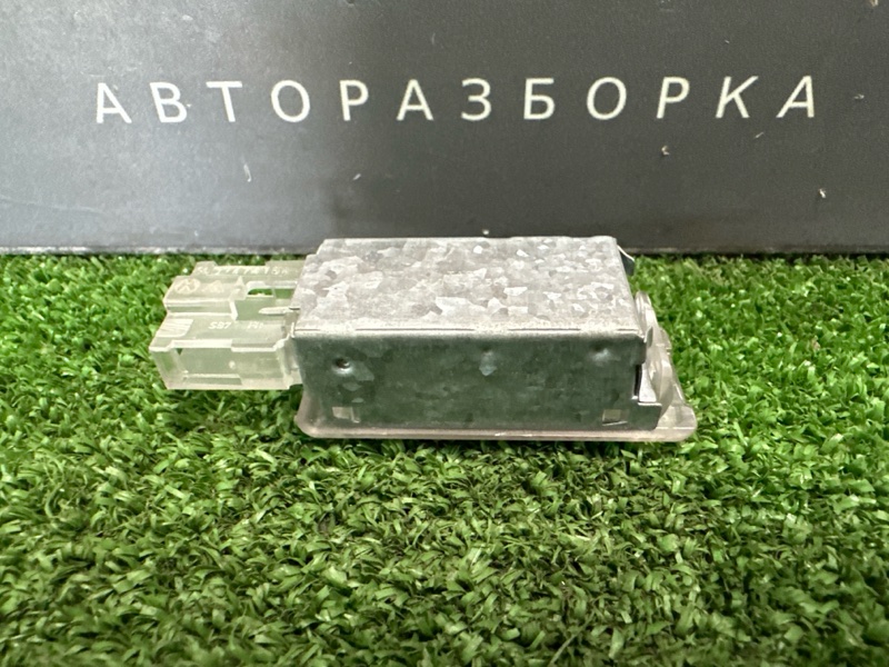 Плафон подсветки салона Skoda Octavia 2014 A7