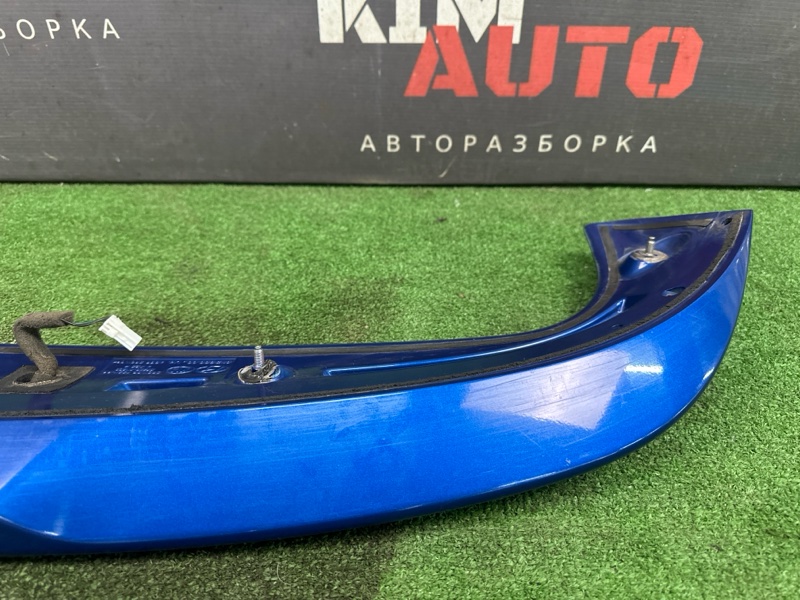 Спойлер крышки багажника с доп стоп сигналом Kia Rio 3 2012 HB