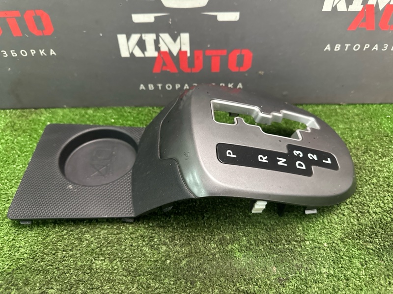 Консоль КПП Kia Rio 3 2012 HB