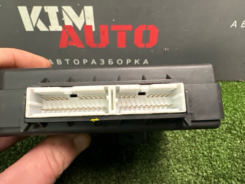 Блок управления центральным замком Kia Rio 3 2012 HB