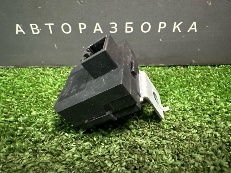 Блок иммобилайзера Kia Rio 3 2012 HB