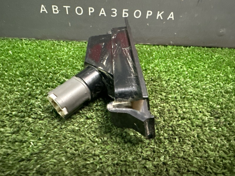 Плафон подсветки номера Kia Rio 3 2012 HB