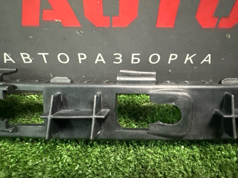 Кронштейн бампера Kia Rio 3 2012 HB