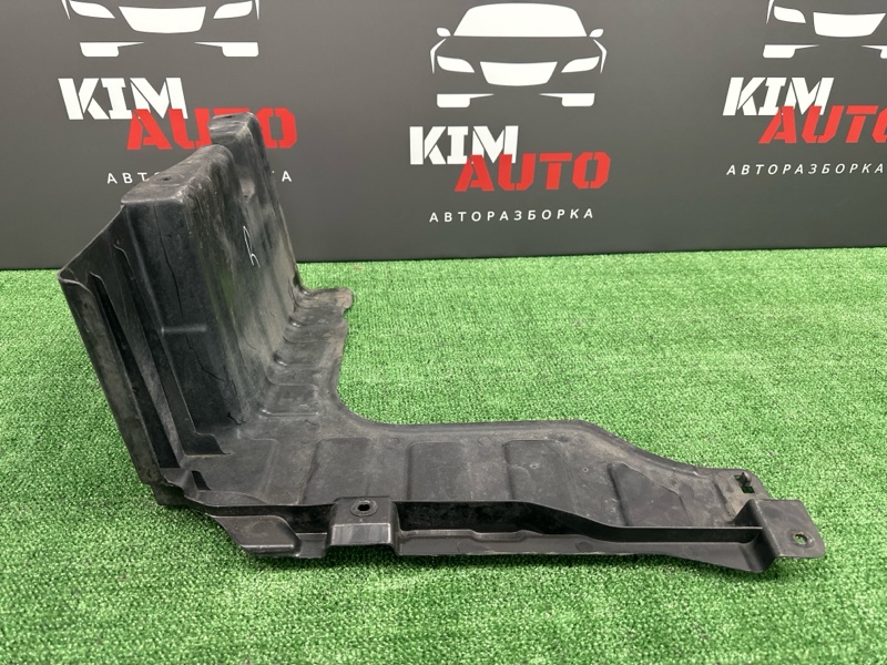 Пыльник двигателя Kia Ceed 2 2014 JD