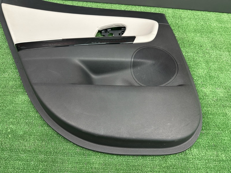 Обшивка двери Kia Ceed 2 2014 JD