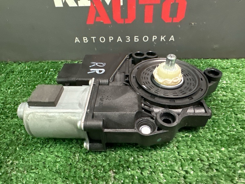 Моторчик стеклоподъёмника Kia Ceed 2 2014 JD