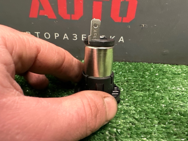 Розетка 12V Kia Ceed 2 2014 JD