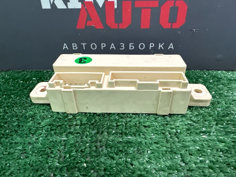 Блок Электронный (распределения тока, блок реле) Kia Ceed 2 2014 JD