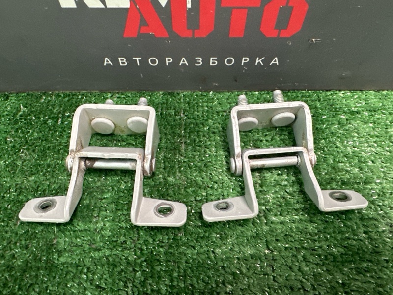 Петли крышки багажника Kia Ceed 2 2014 JD