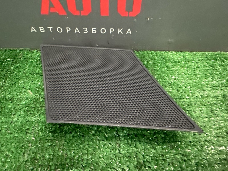 Накладка торпедо Kia Ceed 2 2014 JD