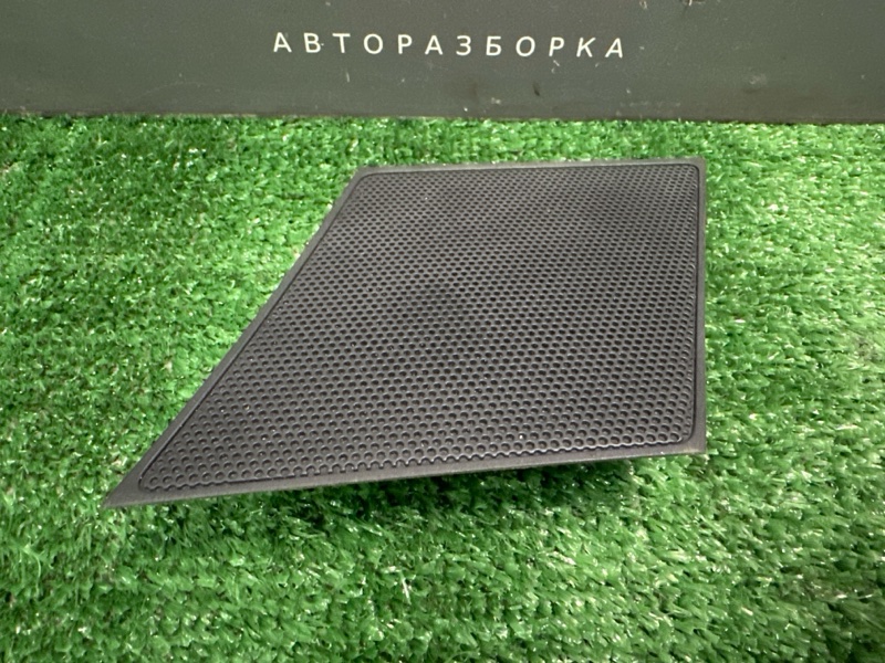 Накладка торпедо Kia Ceed 2 2014 JD