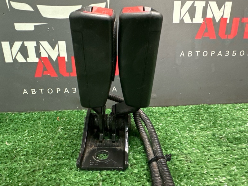 Замок ремня безопасности(двойной) Kia Ceed 2 2014 JD