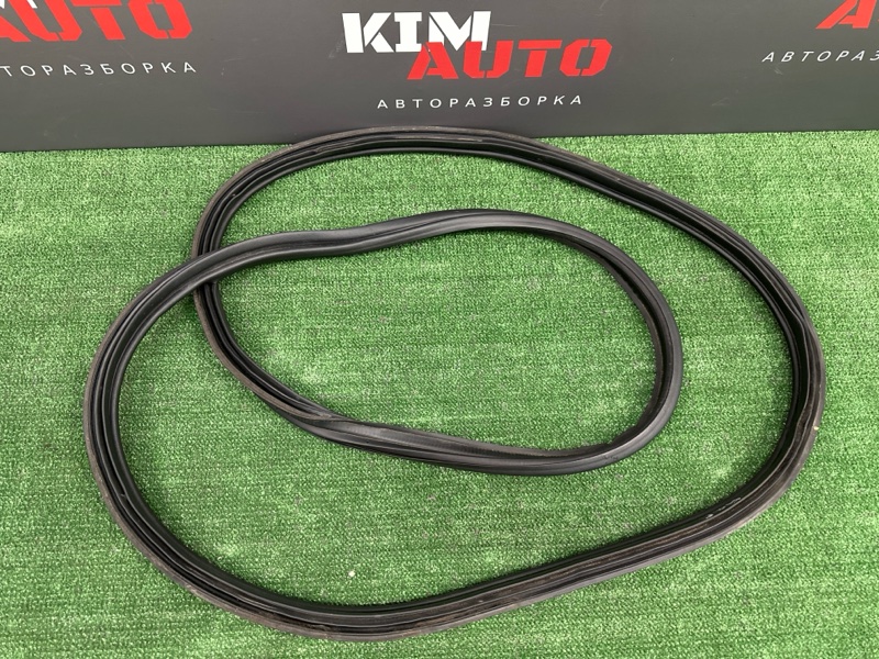 Уплотнитель багажника Kia Ceed 2 2014 JD