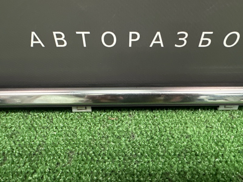 Уплотнитель стекла наружный(Бархотка) Хром Kia Ceed 2 2014 JD