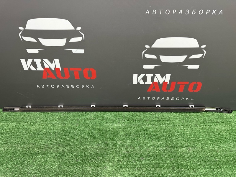 Уплотнитель стекла наружный(Бархотка) Хром Kia Ceed 2 2014 JD