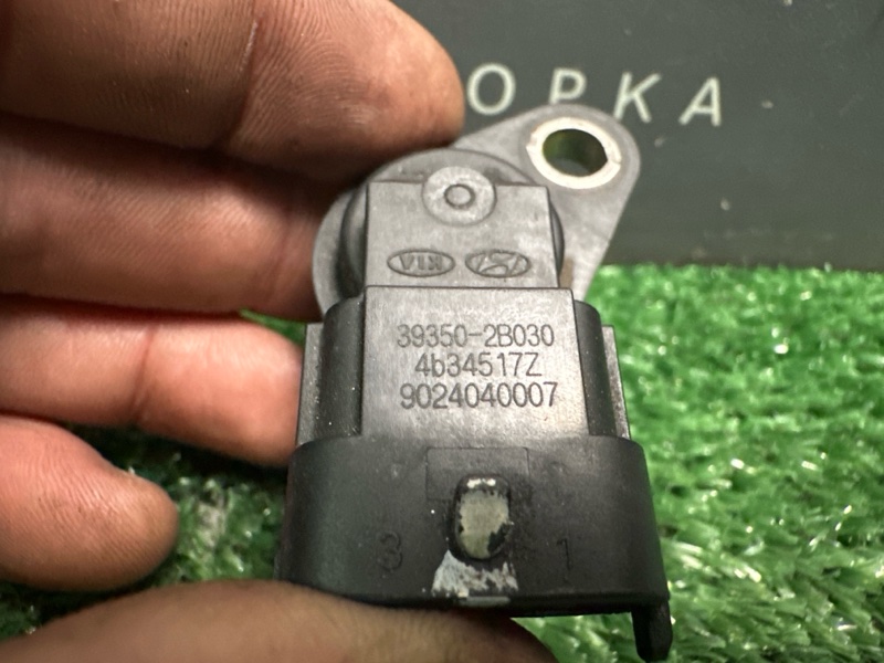 Датчик распредвала Kia Ceed 2 2014 JD