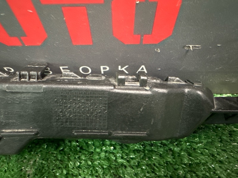 Кронштейн бампера Kia Ceed 2 2014 JD