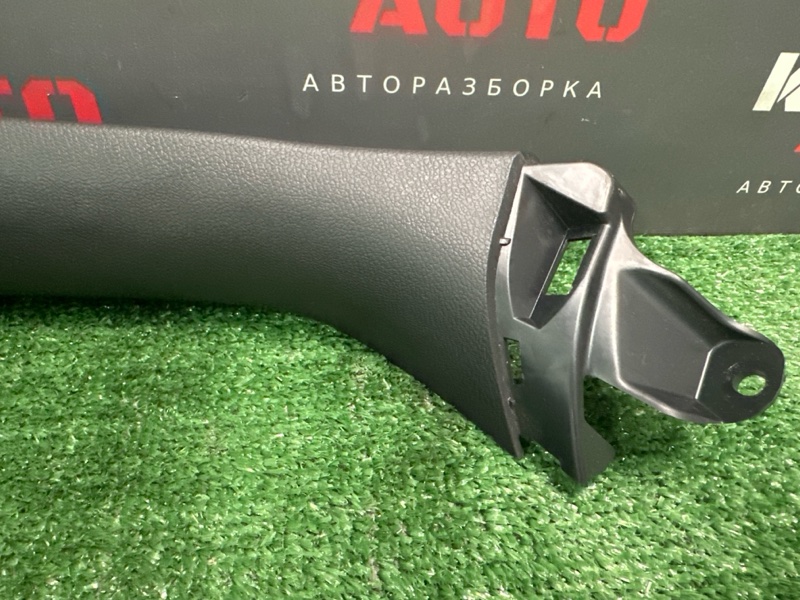 Обшивка крышки багажника Kia Ceed 2 2014 JD