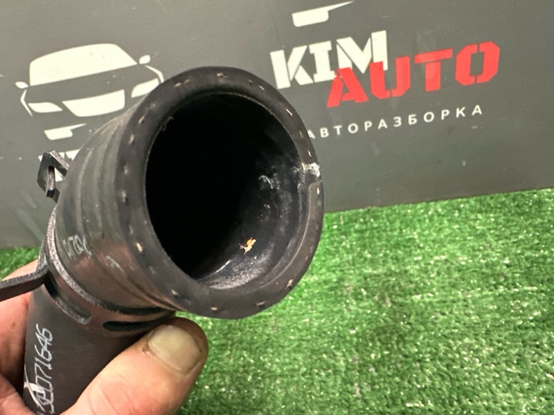 Патрубки радиатора Kia Ceed 2 2014 JD