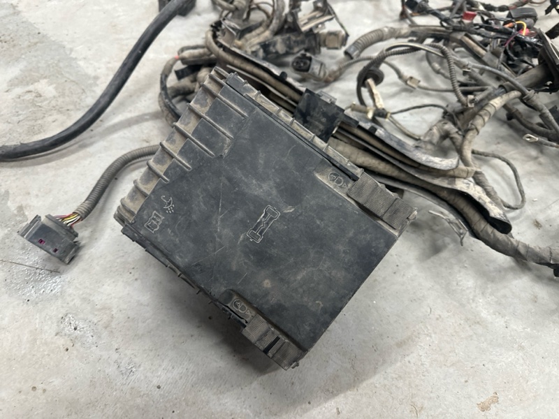 Проводка основная Skoda Yeti 2011