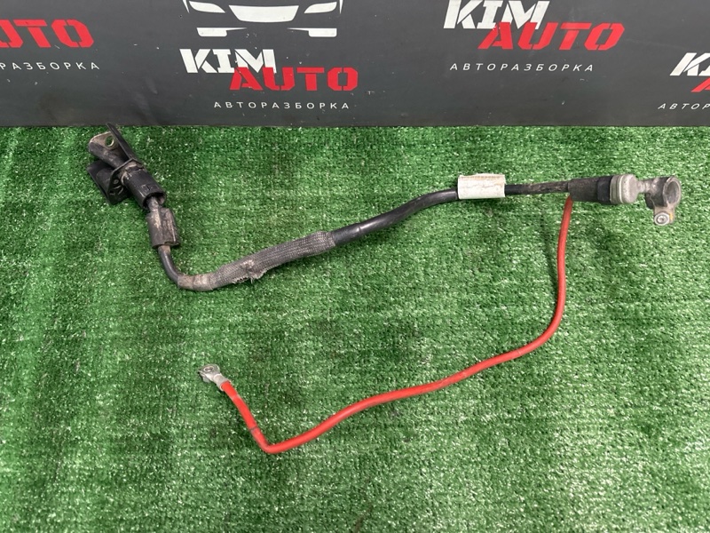 Клемма + АКБ Skoda Yeti 2011