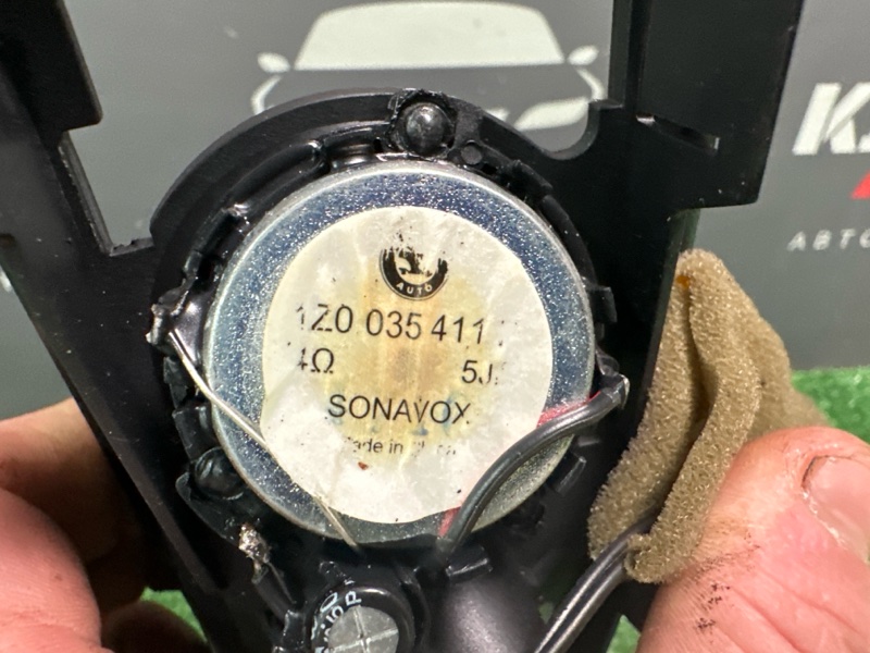 Ручка двери внутренняя Skoda Yeti 2011