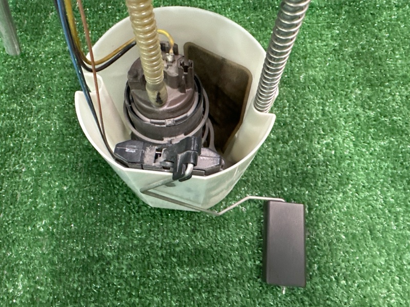 Бензонасос на запчасти Skoda Yeti 2011