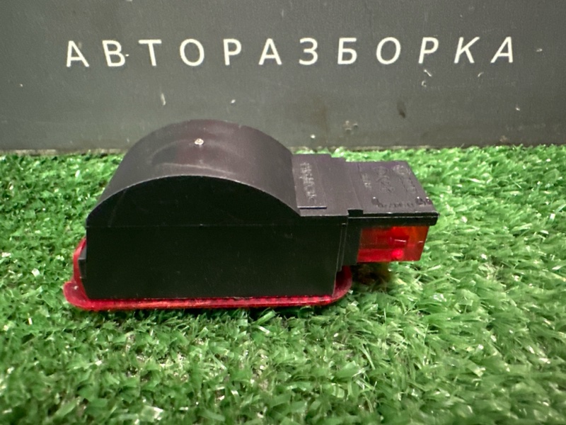 Плафон салонный Skoda Yeti 2011