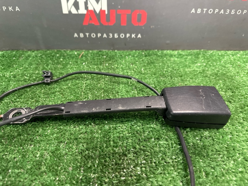 Замок ремня безопасности Skoda Yeti 2011