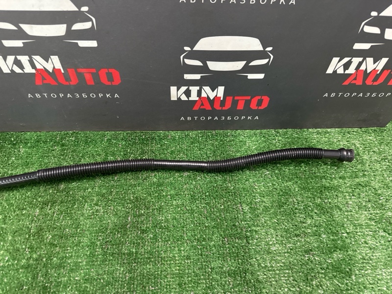 Трубка вентиляции картерных газов Skoda Yeti 2011